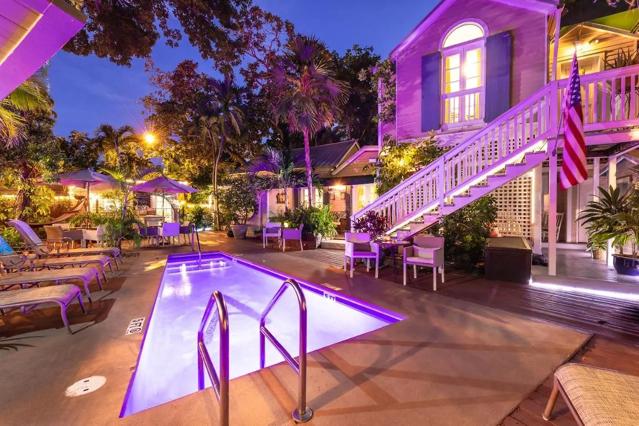Bed & Breakfast Andrews Inn & Garden Cottages Key West
